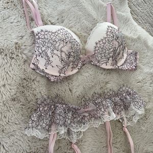 Victoria’s Secret Lingerie